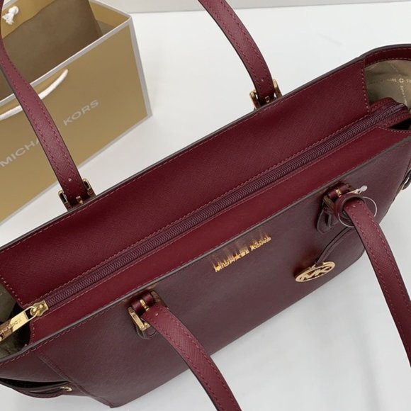 Michael Kors Gilly Large Drawstring Travel Tote Leather Oxblood Color - Picture 8 of 16